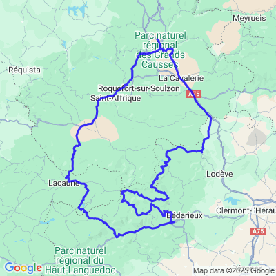 Balade autour du massif du Caroux.